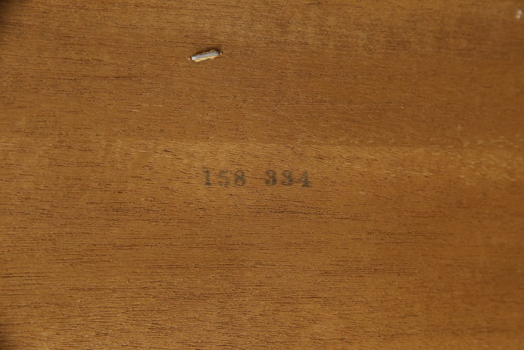 中古　DREXEL HERITAGE(ドレクセルヘリテイジ)　マホガニー材　品のある佇まいが美しいダイニングテーブル(エクステンションテーブル)(R-057186)