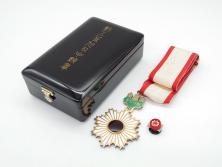 【古美術買取】勲三等旭日中綬章　勲章　正章　略綬(アンティーク)を買い取りました。