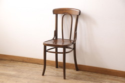 イギリスアンティーク　シンプルな中にも洗練された美しさのあるベントウッドチェア(板座チェア、椅子)(R-052408)