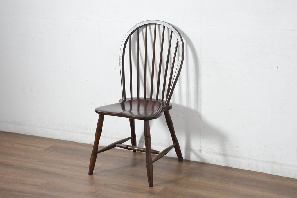 中古　超美品　松本民芸家具　シックな佇まいが魅力的な#72型・リーチチェア(ダイニングチェア、ウィンザーチェア、板座チェア、椅子、ウインザーチェア)(定価約98000円)(R-082684)