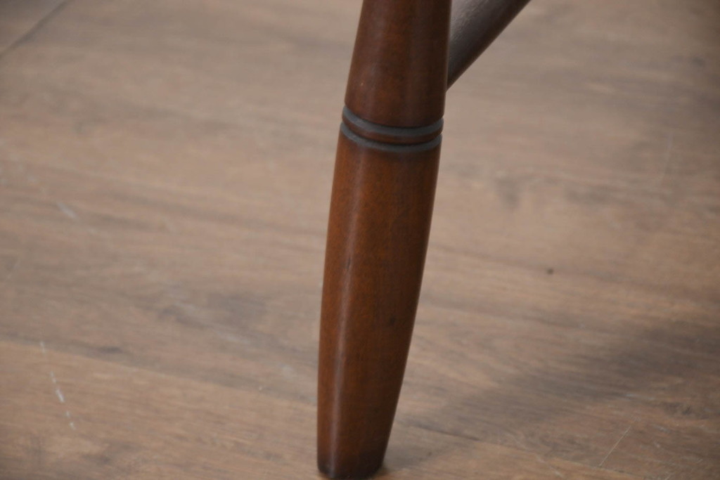 中古　超美品　松本民芸家具　シックな佇まいが魅力的な#72型・リーチチェア(ダイニングチェア、ウィンザーチェア、板座チェア、椅子、ウインザーチェア)(定価約98000円)(R-082684)