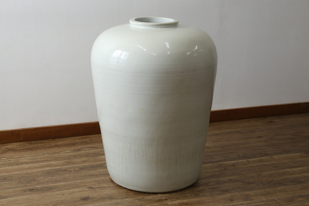 和製アンティーク　超特大!!　花器に最適!!　明治期　伊万里　白磁　古い造り酒屋の味わい深い大酒甕(酒壺、酒器、かめ、つぼ、壷)(R-083014)