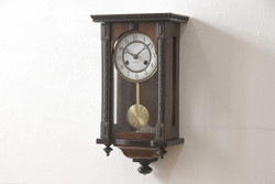 【セミオーダー家具実例】お客様お持込みの掛け時計に高品質リペアを施しました。ゼンマイ式から電池式へ変更し、針も交換しました。(柱時計、壁掛け時計)