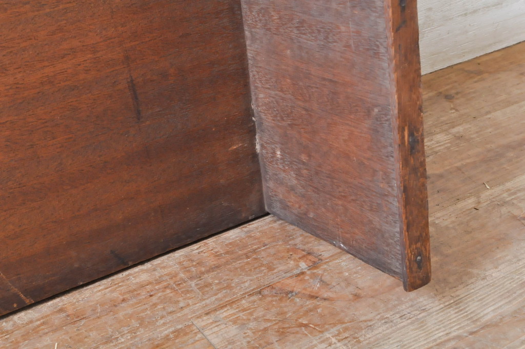 和製ビンテージ　ラワン材一枚板　素朴な風合いの裁ち板(ローテーブル、作業台、飾り台、陳列台、ヴィンテージ)(R-069189)