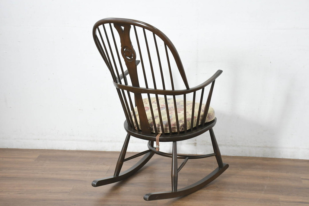 中古　美品　激レア　ERCOL(アーコール)　フラワーバッグ　Latimer(ラティマー)　美しい曲げ木と高背のデザインが特徴のロッキングチェア(ラティマーチェア、チェアメーカーズチェア、Chairmakers Chair、アームチェア、揺り椅子、イス、椅子、英国)(R-082698)
