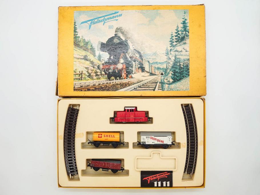 ドイツ　FLEISCHMANN　フライシュマン　HOゲージ　機関車　貨車　鉄道模型　線路などセット(SHELL、SEEFISCHE、レール、おもちゃ、オモチャ、玩具、箱付き)(R-083067)
