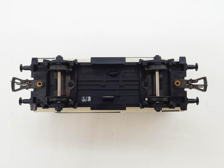 ドイツ　FLEISCHMANN　フライシュマン　HOゲージ　機関車　貨車　鉄道模型　線路などセット(SHELL、SEEFISCHE、レール、おもちゃ、オモチャ、玩具、箱付き)(R-083067)