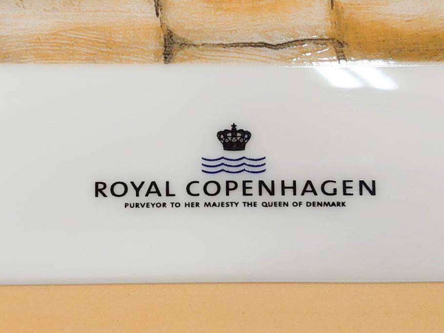 真作　デンマーク　ROYAL COPENHAGEN(ロイヤルコペンハーゲン)　藤田嗣治　レオナール・フジタ　「パンとミルクポットを持つ少女」　陶板画(女の子、フランスパン、陶額、額装)(R-083070)