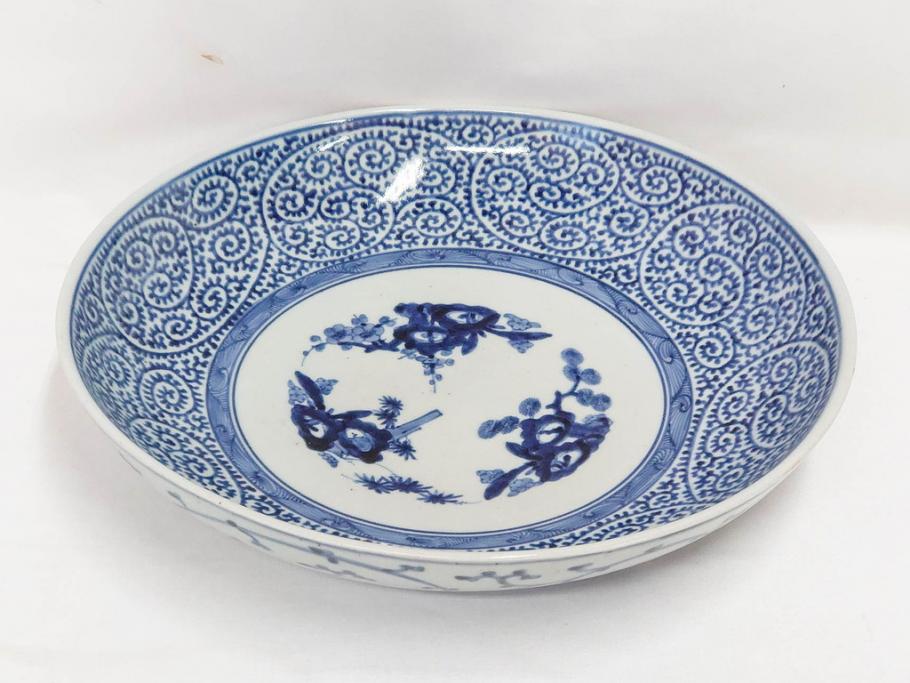 上手物　江戸期　大明成化年製　古伊万里　染付　松竹梅　1尺2寸　約36cm　蛸唐草の絵付けが見事な大皿(和食器、和皿、木箱付き、一尺二寸)(R-083071)