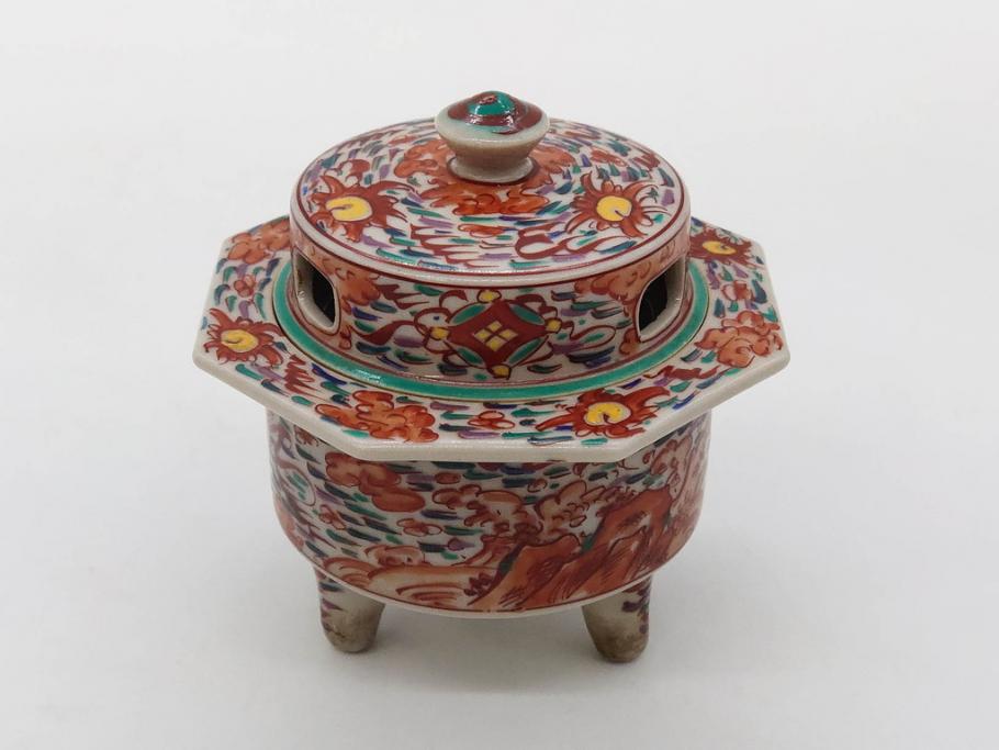 時代物　九谷焼　赤絵　福銘　龍図　細かな意匠が感じられる豪華な絵付けの三足香炉(三つ足、仏具、茶道具)(R-083074)