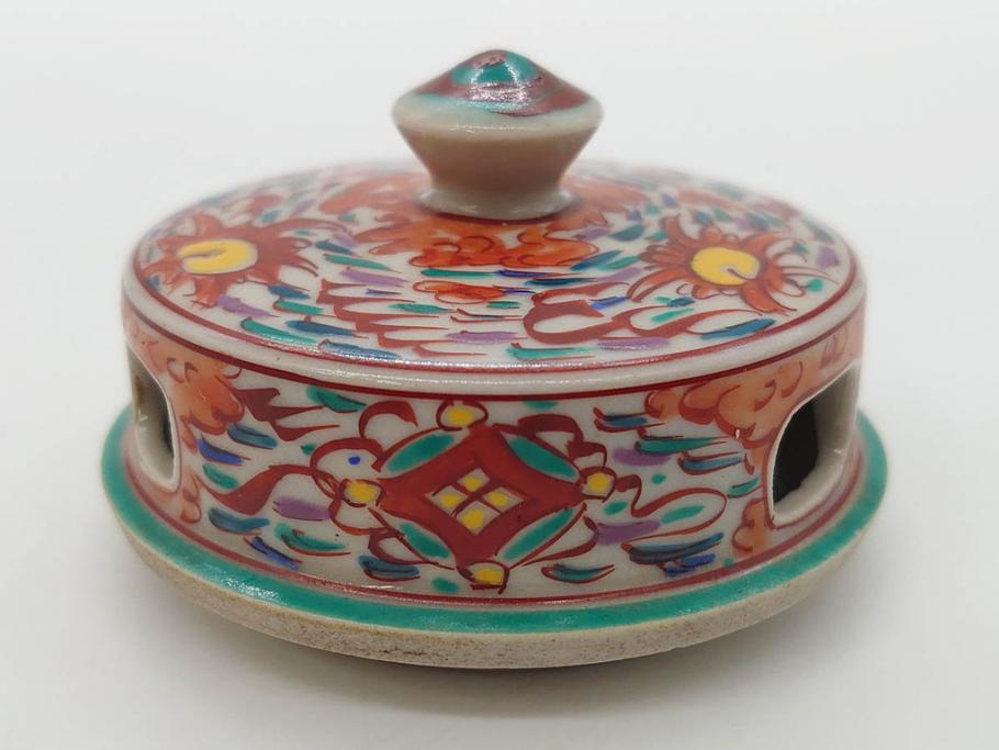時代物　九谷焼　赤絵　福銘　龍図　細かな意匠が感じられる豪華な絵付けの三足香炉(三つ足、仏具、茶道具)(R-083074)