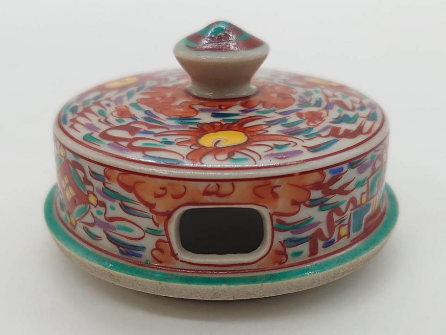 時代物　九谷焼　赤絵　福銘　龍図　細かな意匠が感じられる豪華な絵付けの三足香炉(三つ足、仏具、茶道具)(R-083074)
