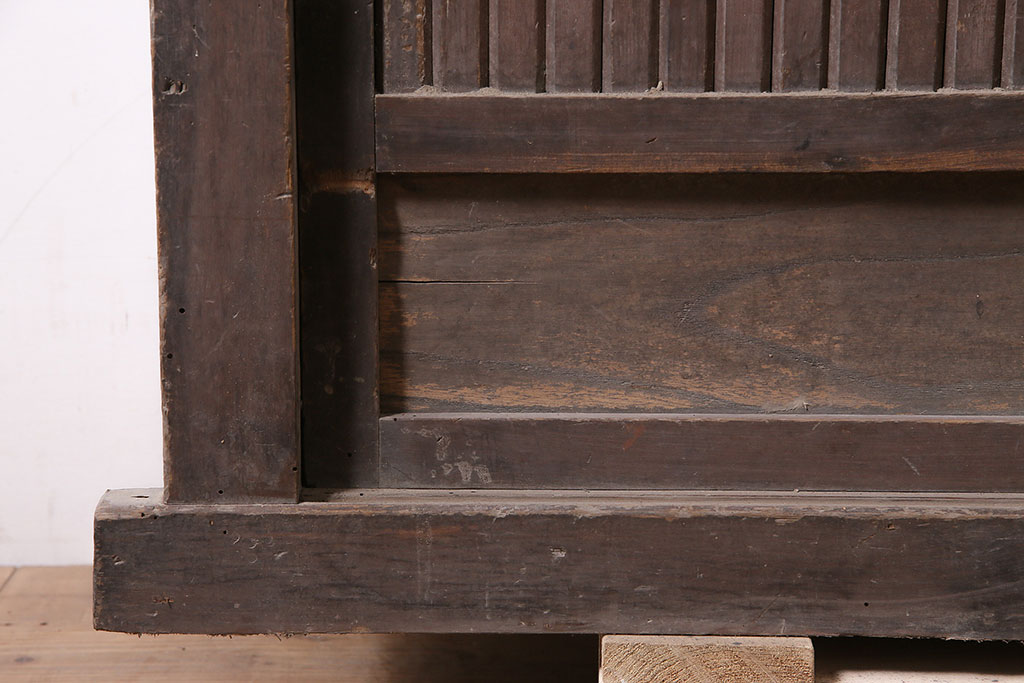 和製アンティーク　明治期　四尺　縦桟引き戸の水屋箪笥(収納棚、キャビネット)(R-036304)