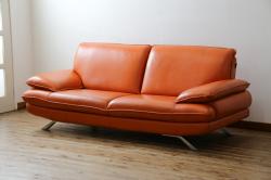 中古　美品　NICOLETTI HOME(ニコレッティ・ホーム)　Success(サクセス)　インテリアのアクセントになる本革張り3人掛けソファ(2.5人掛けソファ、2人掛けソファ、2P、2.5P、3P)(定価約65万円)(R-083009)