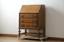 イギリスアンティーク　Harrop’s　Better Furniture　オーク材の質感を活かしたシンプルかつ直線的なフォルムが魅力のライティングビューロー(簿記机、ワークデスク、在宅用、在宅ワーク用、サイドチェスト、引き出し、英国)(R-083102)