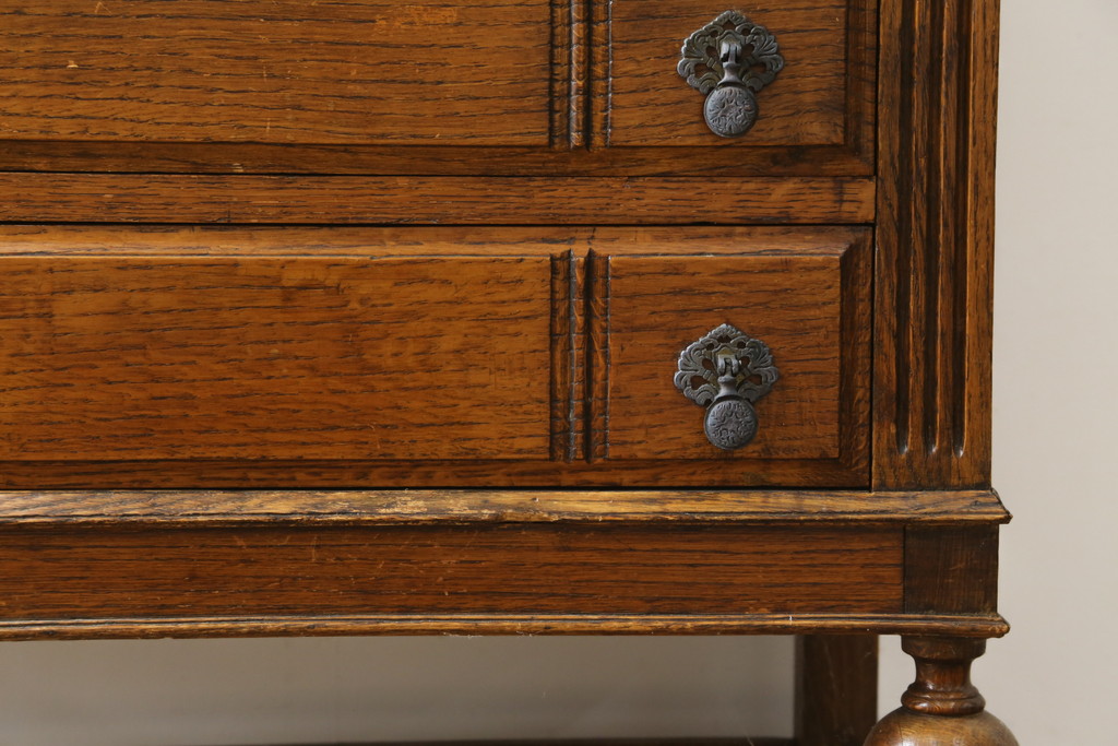 イギリスアンティーク　Harrop’s　Better Furniture　オーク材の質感を活かしたシンプルかつ直線的なフォルムが魅力のライティングビューロー(簿記机、ワークデスク、在宅用、在宅ワーク用、サイドチェスト、引き出し、英国)(R-083102)