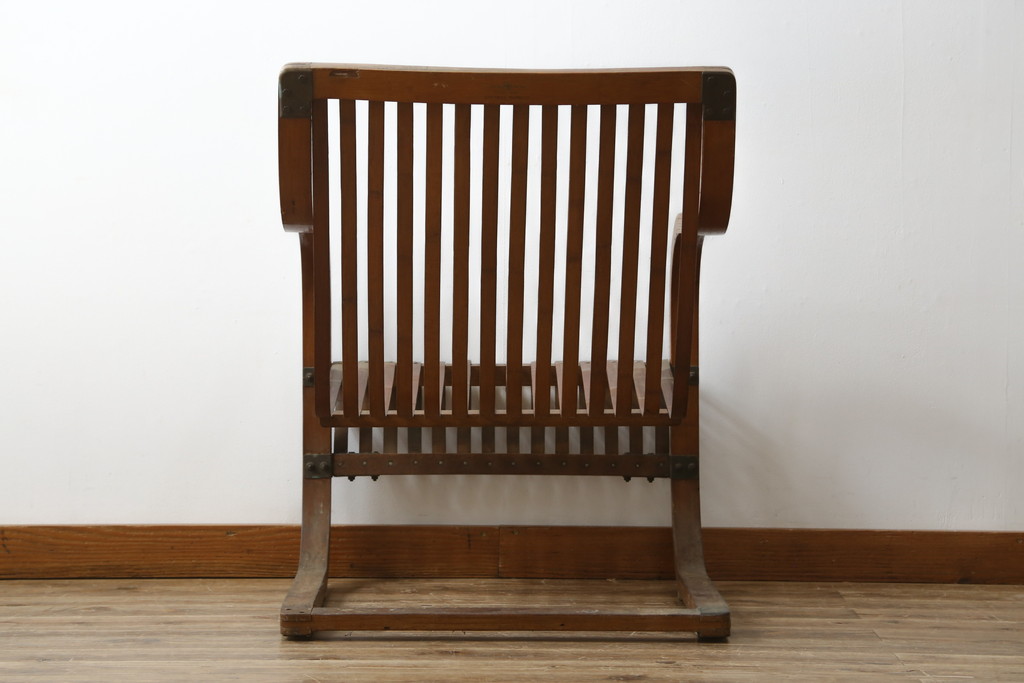 和製ビンテージ　激レア!　補強金具付き　竹興社　城所右文次　EMPRESS BAMBOO　PAT.NO.9520　サイン入り　滑らかな曲線のデザインが美しさと癒しを両立する博物館クラスのバンブーチェア(アームチェア、安楽椅子、イス、椅子、ヴィンテージ)(R-083152)