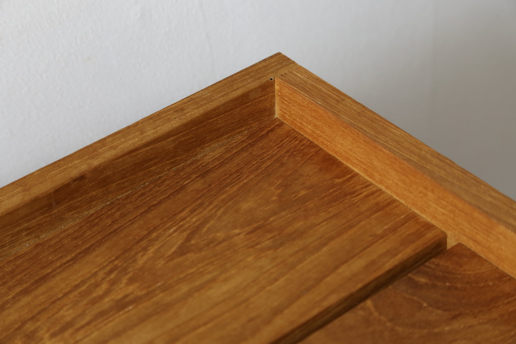 中古　美品　IDEE(イデー)　JATI TUA SHELF(ジャティ  トゥア シェルフ)　Mサイズ　オシャレデザインの空間に心地よく馴染むシェルフ(オープンシェルフ、オープンラック、ディスプレイラック、陳列棚)(定価約12万円)(R-083157)