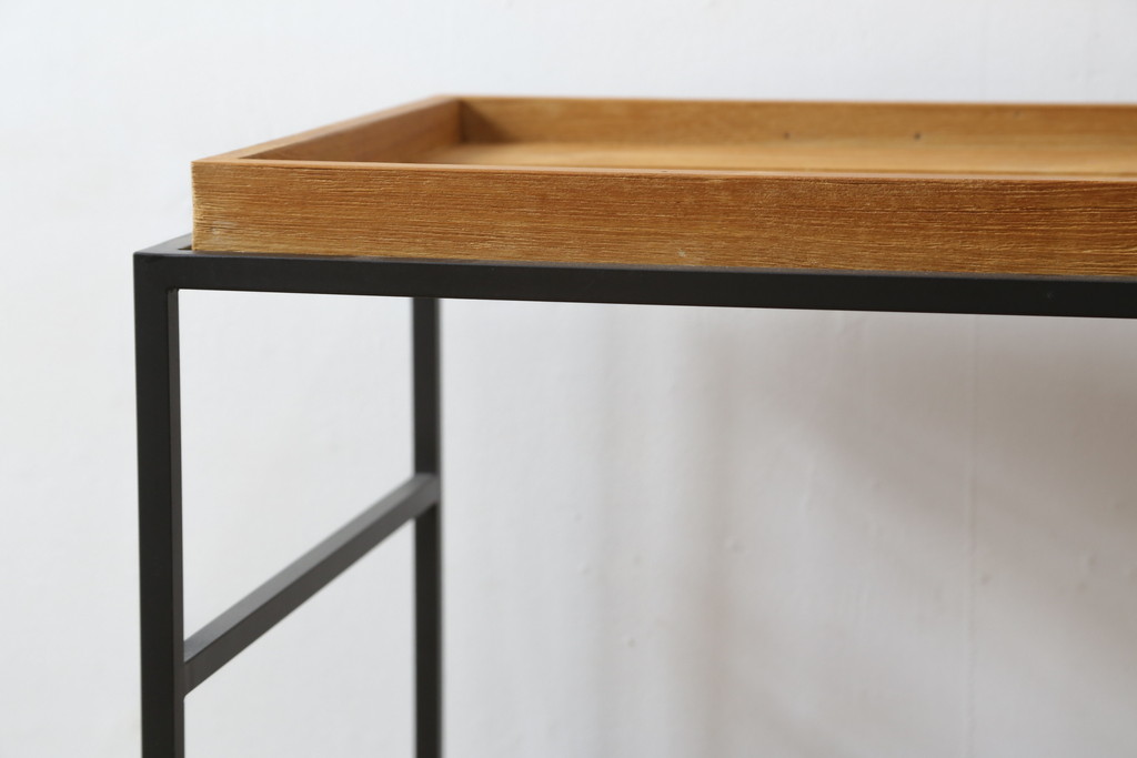 中古　美品　IDEE(イデー)　JATI TUA SHELF(ジャティ  トゥア シェルフ)　Mサイズ　オシャレデザインの空間に心地よく馴染むシェルフ(オープンシェルフ、オープンラック、ディスプレイラック、陳列棚)(定価約12万円)(R-083157)