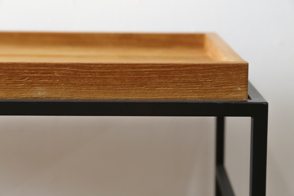 中古　美品　IDEE(イデー)　JATI TUA SHELF(ジャティ  トゥア シェルフ)　Mサイズ　オシャレデザインの空間に心地よく馴染むシェルフ(オープンシェルフ、オープンラック、ディスプレイラック、陳列棚)(定価約12万円)(R-083157)
