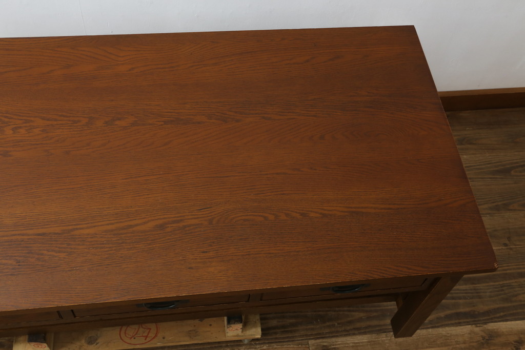 中古　ブランド家具　希少な廃番品　Shin-Lee(シンリー)　引き出し付きがいいね!!上質な作りのローテーブル(センターテーブル、リビングテーブル、座卓)(R-083105)