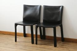 中古　Cassina(カッシーナ)　412　CAB(キャブ)　MARIO BELLINI(マリオベリーニ)　ブラック(黒)　シンプルモダンな空間づくりに活躍するアームレスチェア2脚セット(ダイニングチェア、椅子、イス)(定価2脚で約48万円)(R-068581)