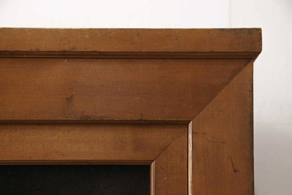 和製アンティーク　前面欅(ケヤキ)材　檜(ヒノキ)材　上手物　和の趣溢れる岐阜水屋箪笥(茶箪笥、食器棚、和風キャビネット、収納棚、引き出し、重ね戸棚)(R-066948)