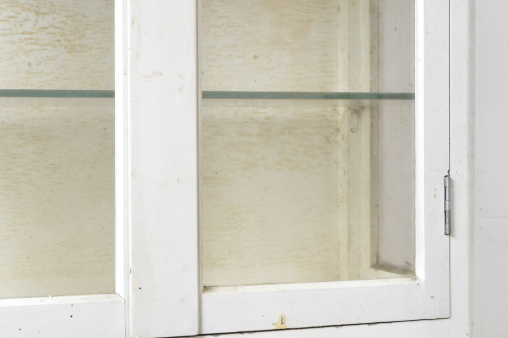和製アンティーク　レトロな雰囲気でかわいらしいケビントガラスケース(キャビネット、飾り棚、陳列棚、収納棚、戸棚、店舗什器)(R-063067)