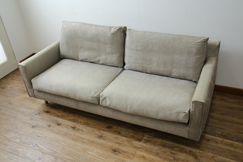 中古　ACTUS(アクタス)取扱い　eilersen(アイラーセン)　STREAMLINE(ストリームライン)　MINI SOFA(ミニソファ)　シンプルモダンな佇まいが魅力の2人掛けソファ(二人掛け、2P)(定価約484000円)(R-080322)