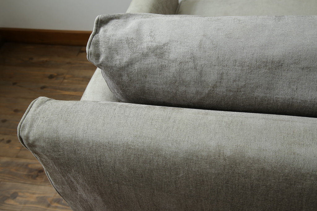 中古　ACTUS(アクタス)取扱い　eilersen(アイラーセン)　STREAMLINE(ストリームライン)　MINI SOFA(ミニソファ)　シンプルモダンな佇まいが魅力の2人掛けソファ(二人掛け、2P)(定価約484000円)(R-080322)