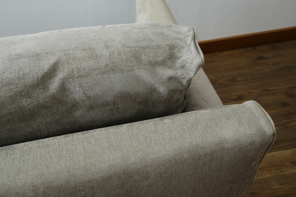 中古　ACTUS(アクタス)取扱い　eilersen(アイラーセン)　STREAMLINE(ストリームライン)　MINI SOFA(ミニソファ)　シンプルモダンな佇まいが魅力の2人掛けソファ(二人掛け、2P)(定価約484000円)(R-080322)