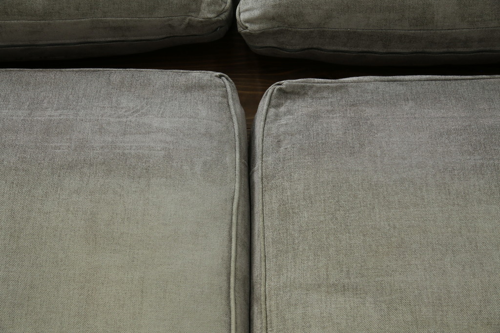 中古　ACTUS(アクタス)取扱い　eilersen(アイラーセン)　STREAMLINE(ストリームライン)　MINI SOFA(ミニソファ)　シンプルモダンな佇まいが魅力の2人掛けソファ(二人掛け、2P)(定価約484000円)(R-080322)