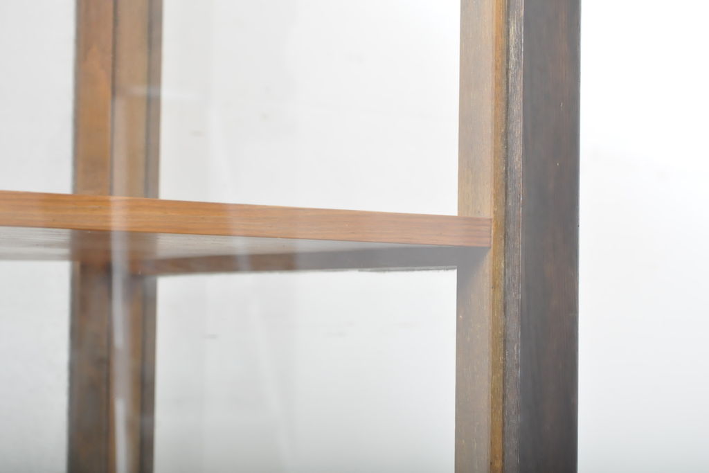 和製アンティーク　栗材　大きなガラスでディスプレイが見やすい!!レトロな雰囲気のガラスケース(ショーケース、陳列棚、飾り棚、店舗什器)(R-061390)