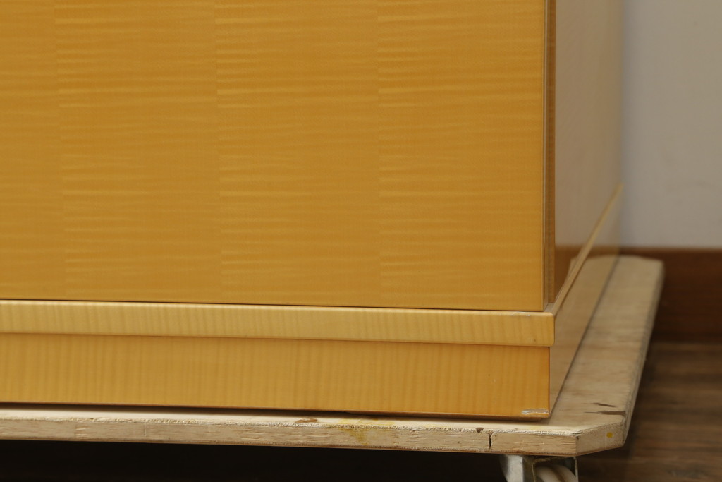 中古　松創(MATSUSO)　洗練された佇まいが魅力的な幅狭ワードローブ(洋服タンス、戸棚、収納棚、キャビネット)(R-076009)