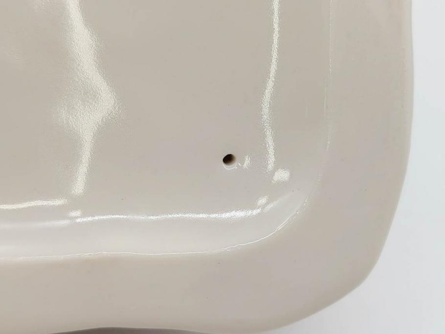 デンマーク　ROYAL COPENHAGEN(ロイヤルコペンハーゲン)　つぶらな瞳が可愛らしい小びとのフィギュリン(ノーム、こびと、置き物、置物、陶器、オブジェ、ディスプレイ、北欧)(R-076749)