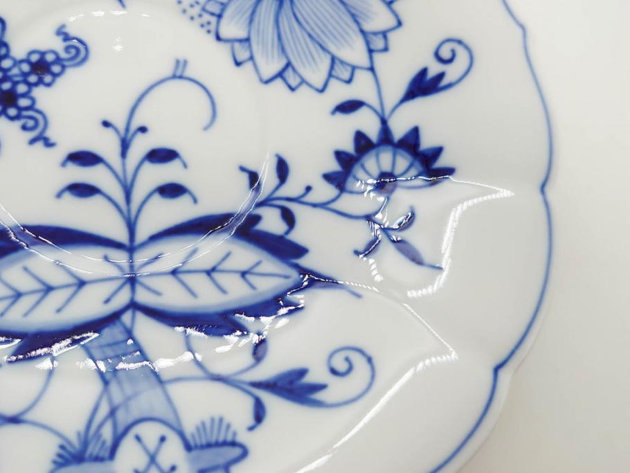 ドイツ　マイセン　Meissen　ブルーオニオン　洗練されたデザインが上品な雰囲気を醸し出すティーカップ&ソーサー3客セット(洋食器、C&S)(R-083091)