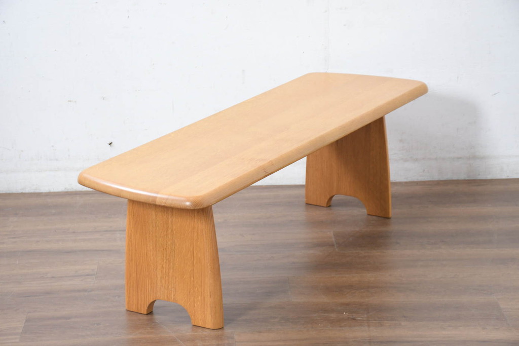 中古　美品　飛騨高山　家具ブランド　シラカワ(shirakawa)　レッドオーク無垢材のシンプルなベンチ(長椅子、ダイニングチェア、板座チェア)(R-083197)
