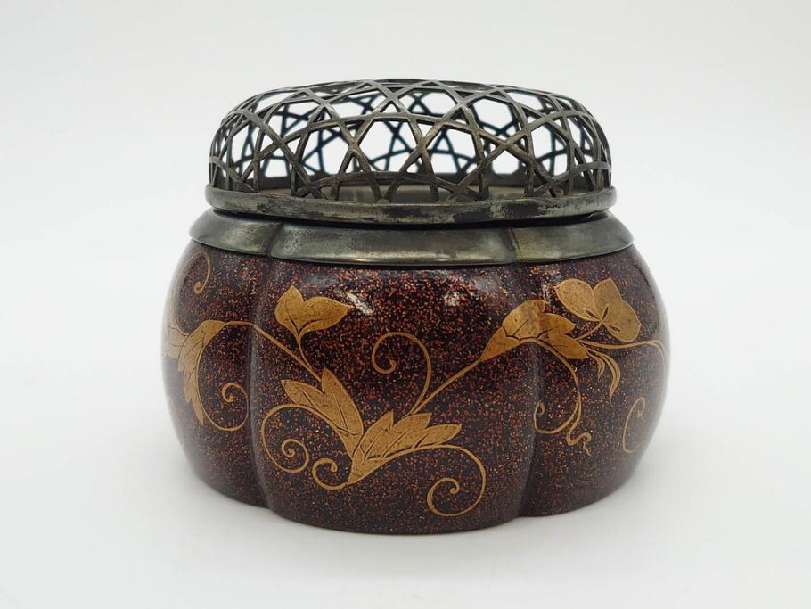 時代物　大名道具　金蒔絵　梨地　阿古陀　香炉(花唐草、籠目火屋、木製、漆器、漆芸、仏具、茶道具、木箱付き)(R-083127)