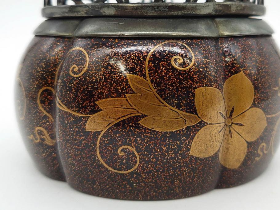 時代物　大名道具　金蒔絵　梨地　阿古陀　香炉(花唐草、籠目火屋、木製、漆器、漆芸、仏具、茶道具、木箱付き)(R-083127)
