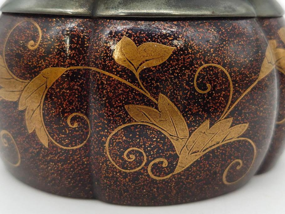 時代物　大名道具　金蒔絵　梨地　阿古陀　香炉(花唐草、籠目火屋、木製、漆器、漆芸、仏具、茶道具、木箱付き)(R-083127)