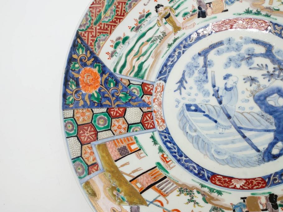 江戸期　古伊万里　染付　色絵　金彩　松竹梅　約46cm　1尺5寸　華やかで凝った意匠が目を引く大皿(人物、鳳凰、桐、和皿、和食器、一尺五寸)(R-083132)