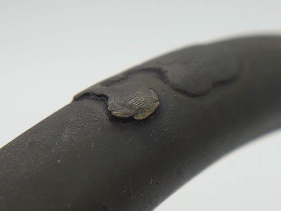 時代物　亀文堂　獣口　家屋風景図　長い歴史を刻んだ趣ある鉄瓶(湯沸、湯瓶、茶道具、茶器)(R-076993)