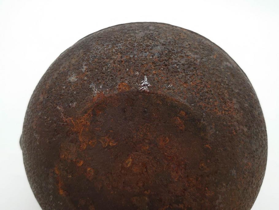 時代物　釜師　高木治良兵衛　銀摘み　ころんとしたフォルムがあたたかみを感じる姥口平丸鉄瓶(湯沸、湯瓶、茶道具、茶器、共箱付き、髙木治良兵衛)(R-077057)