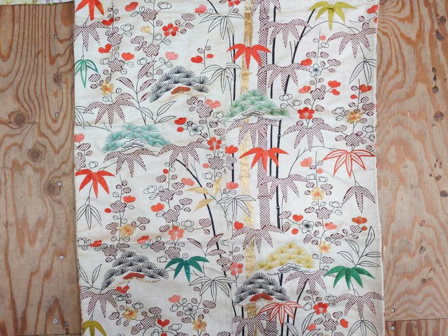 大正～昭和初期　正絹　刺繍　鶴亀　松竹梅　着物　打掛(古布、リメイク、衣装、Japanese KIMONO)(R-076757)