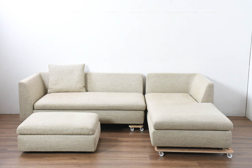 中古　美品　arflex(アルフレックス)　SONA(ソーナ)　心地よさと洗練を兼ね備えたオットマン付きカウチソファ(3人掛け、3P、三人掛け、2人掛けソファ、2PL字ソファ)(定価約115万円)(R-083189)