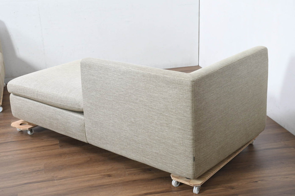 中古　美品　arflex(アルフレックス)　SONA(ソーナ)　心地よさと洗練を兼ね備えたオットマン付きカウチソファ(3人掛け、3P、三人掛け、2人掛けソファ、2PL字ソファ)(定価約115万円)(R-083189)