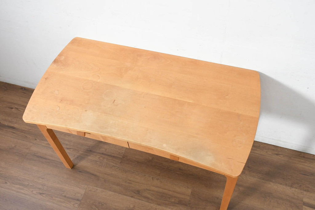 中古　家具工房　BritCraft(ブリットクラフト)　ハードメープル材　丸みをおびたデザインの引き出し付きデスク(机、ワークデスク、コンソールテーブル、在宅用、在宅ワーク用)(R-082728)