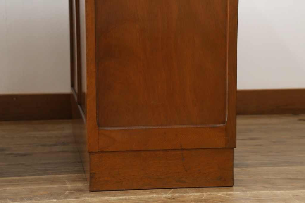 昭和レトロ　組み立て式　ノスタルジックな雰囲気が魅力のカバ材製両袖デスク(両袖机、在宅ワーク、在宅用ワークデスク、作業台)(R-047296)