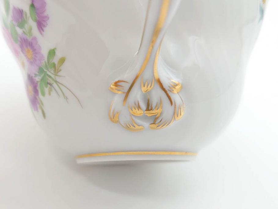 ドイツ　マイセン　Meissen　ベーシックフラワー　五つ花　繊細なデザインが上品な雰囲気を醸し出すティーカップ&ソーサー2客セット(洋食器、C&S)(R-070201)
