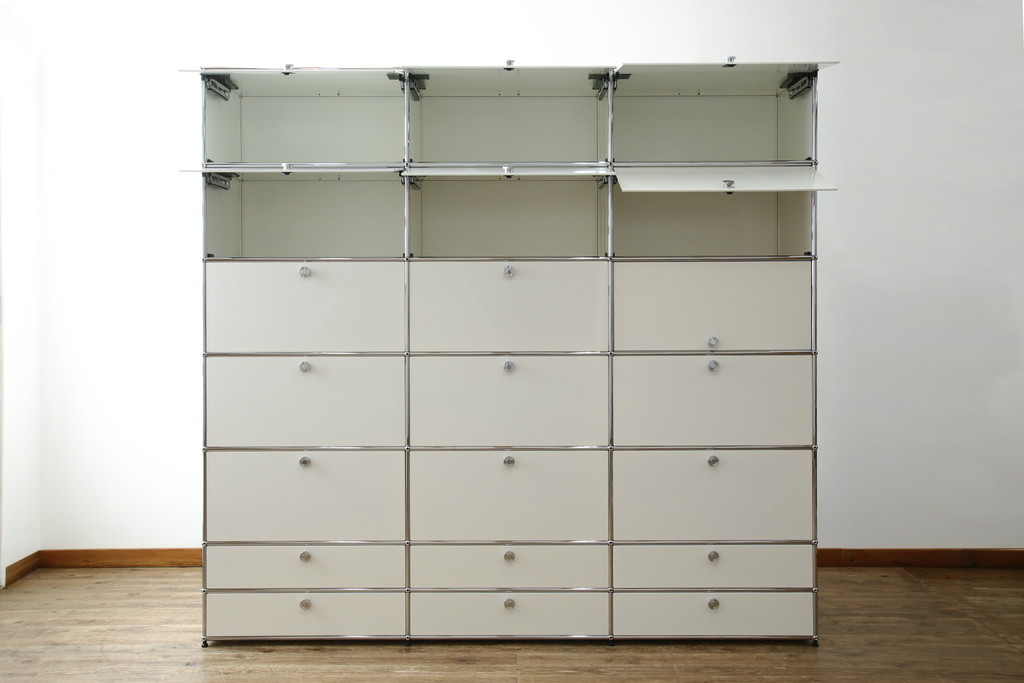 中古　USMハラー(USM Haller)　3列7段(3×7)　美しくシンプルなデザインが目を引く鉄製収納棚(戸棚、キャビネット)(定価約186万円)(R-078810)